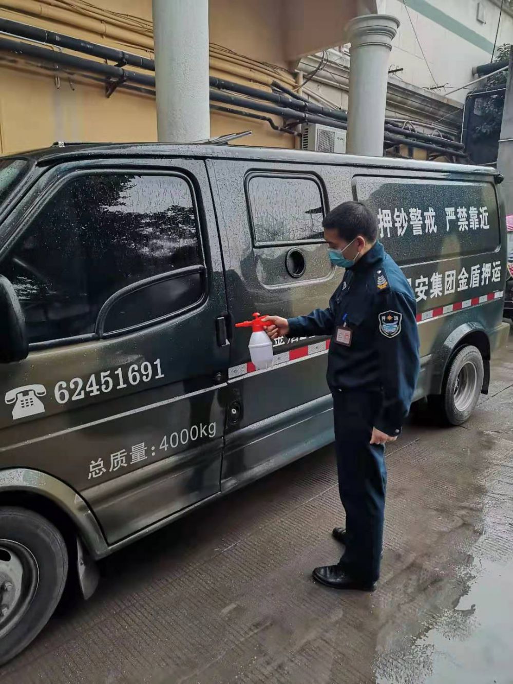 身邊的典型，學(xué)習(xí)的楷模